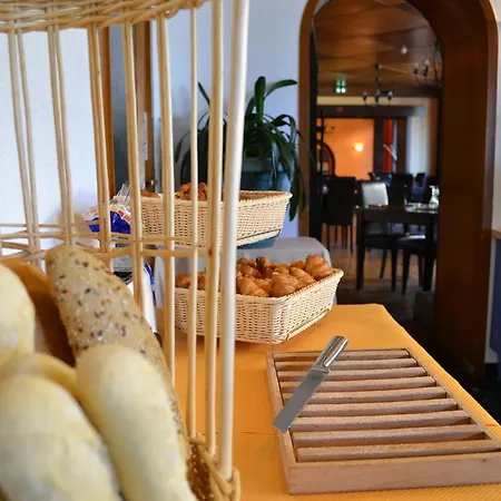 Hotel Restaurant Davat 2*